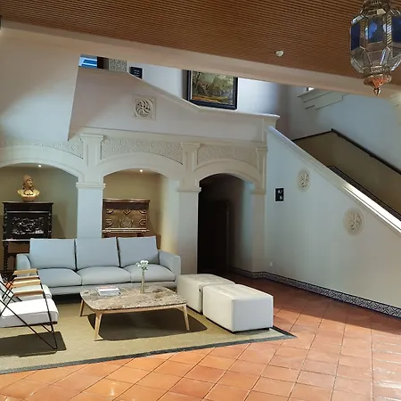 Hotel Maria Cristina 4*