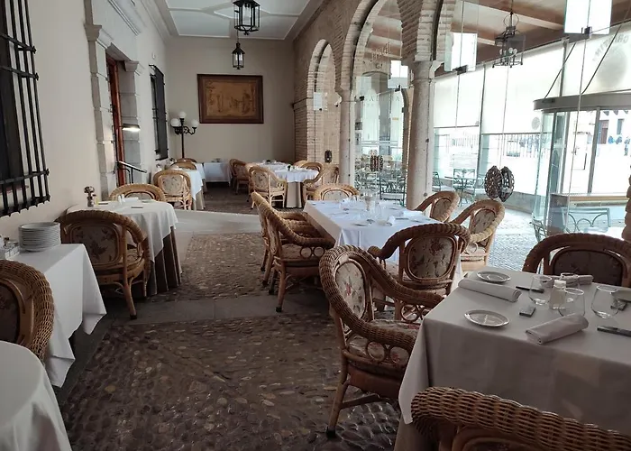 Hotel Maria Cristina 4*