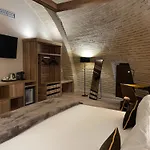Maria Cristina Hotell 4*