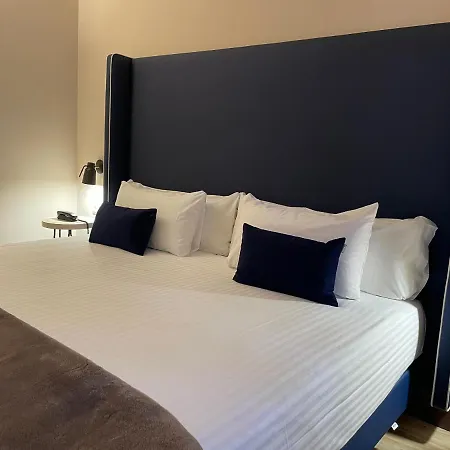 Maria Cristina Hotel 4*
