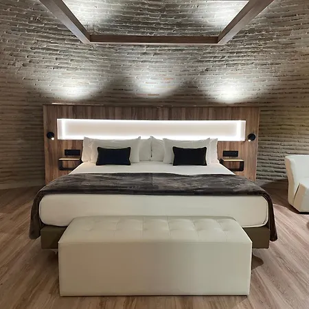 Maria Cristina 4*